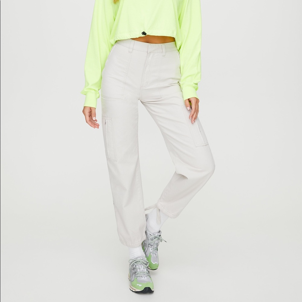 NWT ARITZIA TNA Portland Pant in Mossy Green